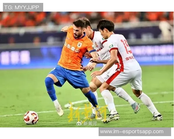 重庆中超重返赛场让我们共同欢庆社交媒体的热情与期待