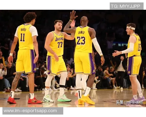 湖人传奇球员得分与三分表现榜单科比领衔老詹东契奇紧随其后