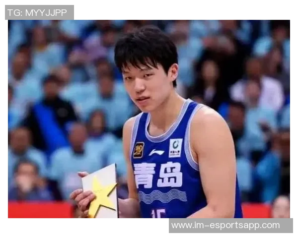 杨瀚森谈对位亚当斯感受直言对方力量惊人一手推我动不了