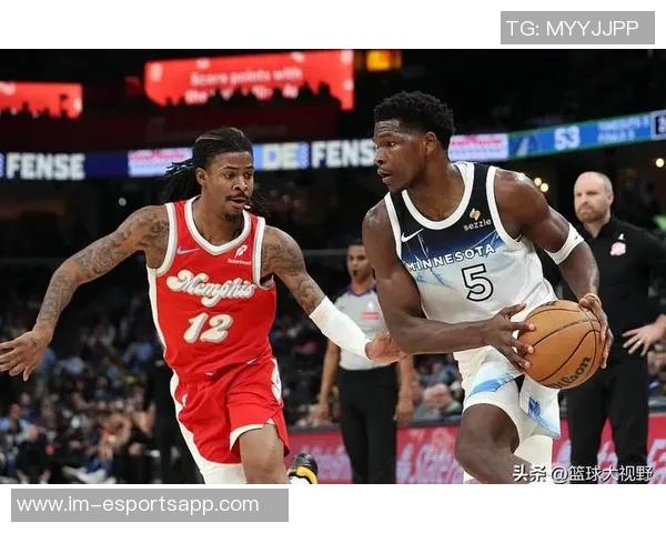 勇士客场逆袭快船太阳全力争胜火箭开拓者主场力克爵士