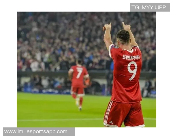 贝克汉姆亲自操刀谈判迈阿密国际欲明夏免签37岁莱万 贝克汉姆亲自操刀谈判迈阿密国际欲明夏免签37岁莱万