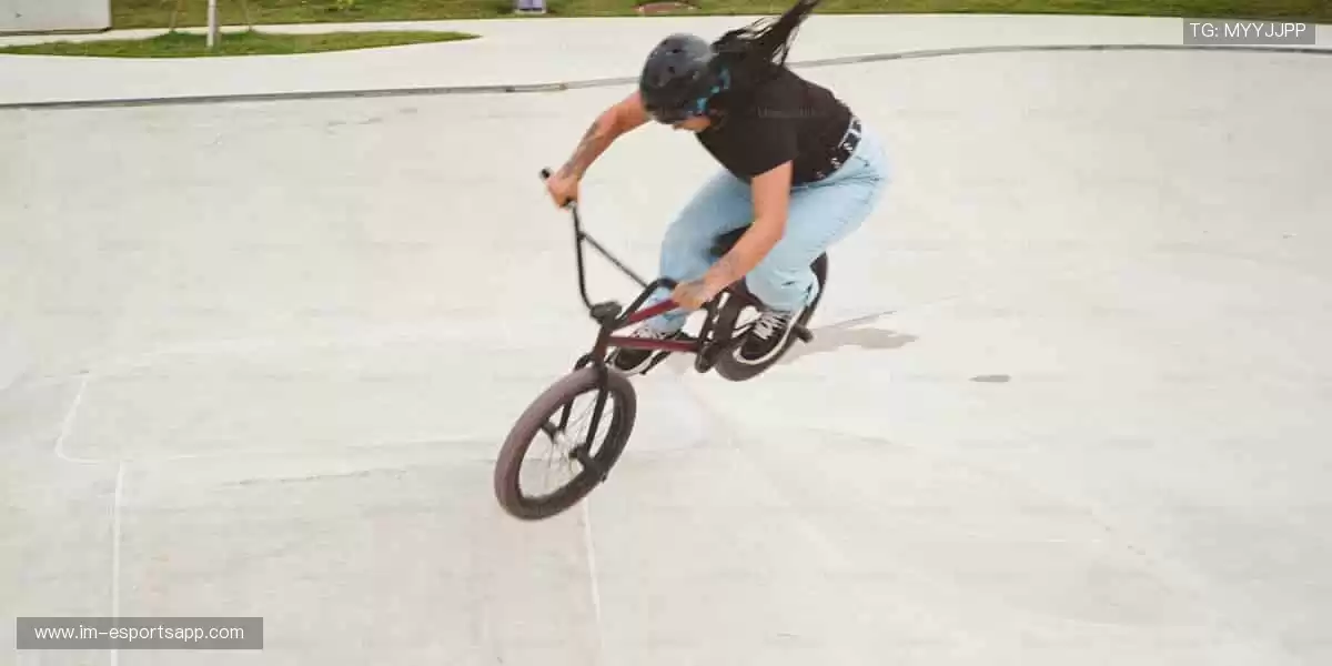 🎯【全球直播】零时差，与千万球迷同频尖叫！